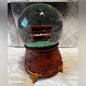 Taylor Swift Acoustic Set Piano Snow Globe Eras Tour